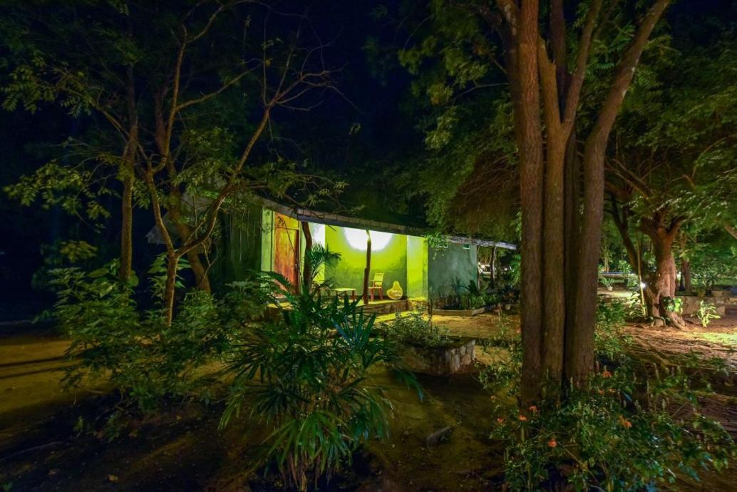 Jays Holiday Resort Habarana Bagian luar foto